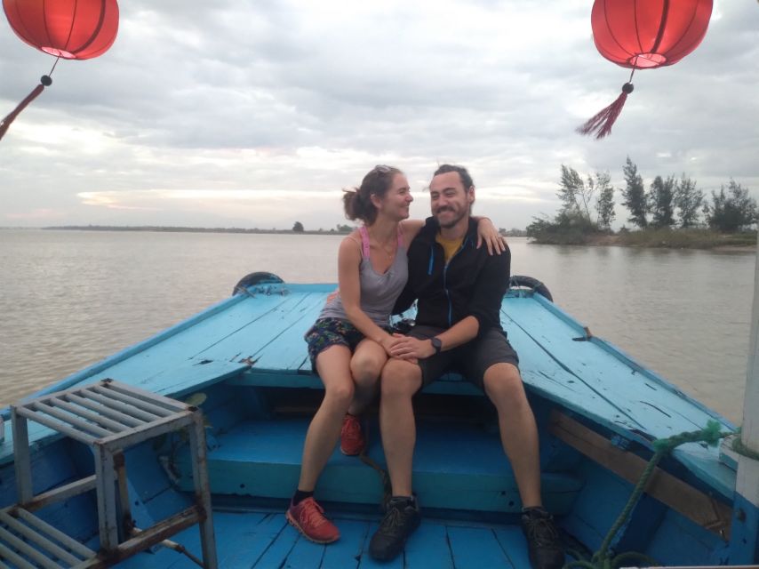 Hoi An: My Son Sanctuary & Sunset River Cruise BBQ or Banhmi - Who will get the most from this $18 tour