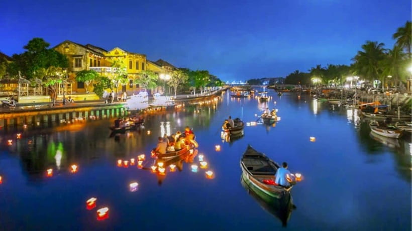 Hoi An: River Lantern Boat Experience with Free 5G eSIM - Herbal tea, the night market, and the rest of your evening