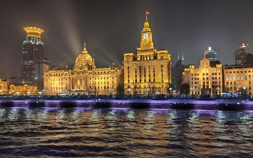 Huangpu Night Cruise: Cozy Vibe & Modern Shanghai Glow - Indoor, semi-open, or open-air deck