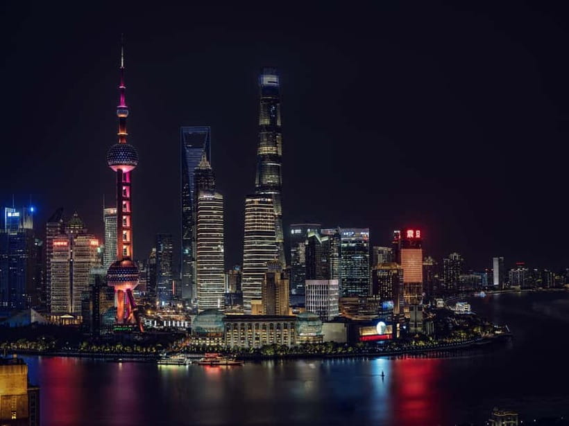 Huangpu Night Cruise: Cozy Vibe & Modern Shanghai Glow - Who will enjoy this cruise most?
