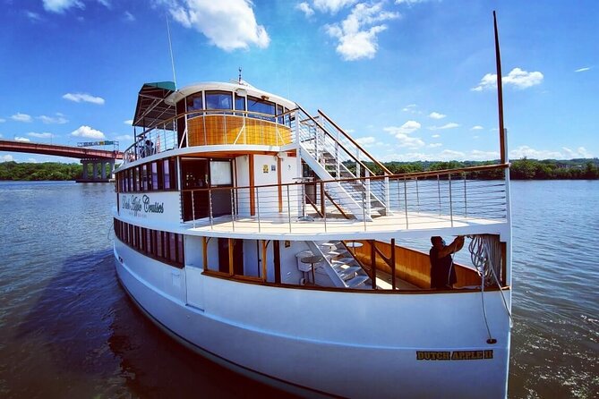 Hudson River Sightseeing Cruise from Albany - What the $39.99 Hudson River cruise actually gives you