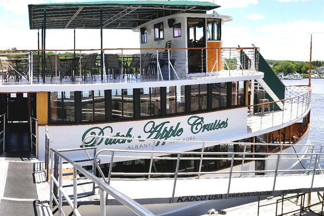 Hudson River Sightseeing Cruise from Albany - Choosing the best deck and seat