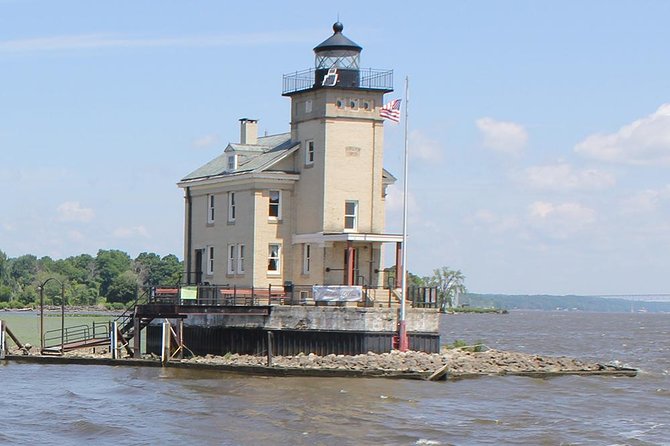 Hudson River Sightseeing Cruise from Kingston - Setting out from Kingston on the historic Rip Van Winkle