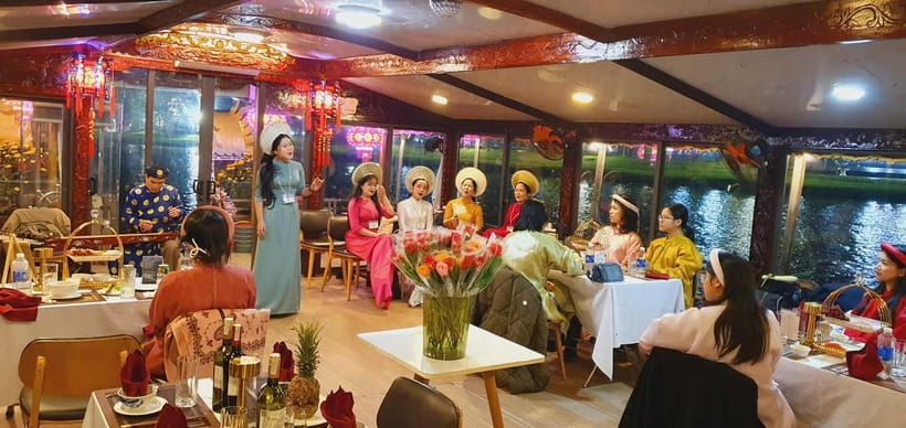 Hue: Perfume River Dinner Cruise with Traditional Show - Key points to know before booking