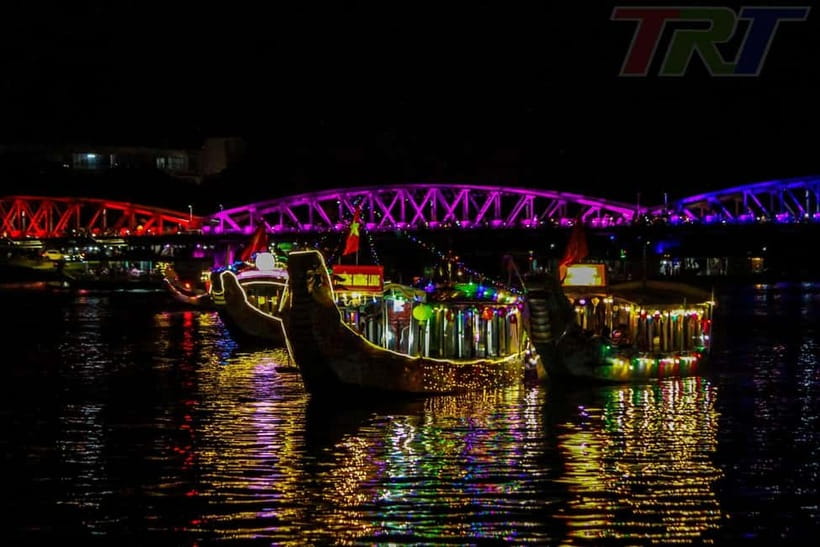 Hue: Perfume River Dinner Cruise with Traditional Show - Who will enjoy this more than a standard night out?