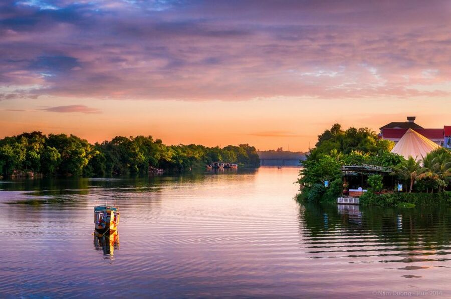 Hue: Sunset Cruise along Perfume River - The sunset from Thien Mu Pagoda
