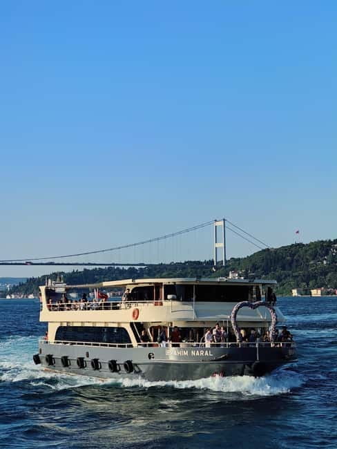 Istanbul Bosphorus: 3-Hour Day Cruise's with Asian Side Stop - Key details before you book