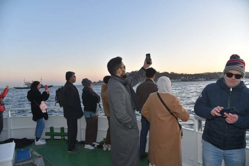 Istanbul Bosphorus: 3-Hour Day Cruise's with Asian Side Stop - Timing, meeting points, and useful planning advice