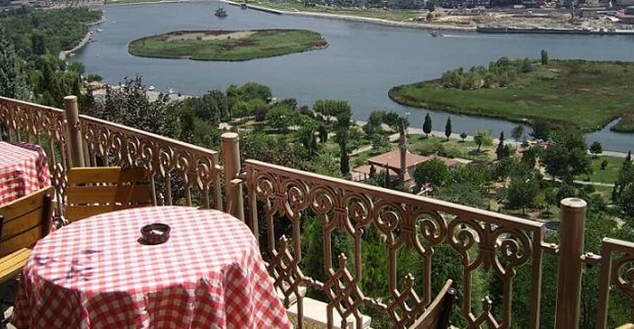 Istanbul: Bosphorus Cruise and Golden Horn Bus Tour - Key points at a glance