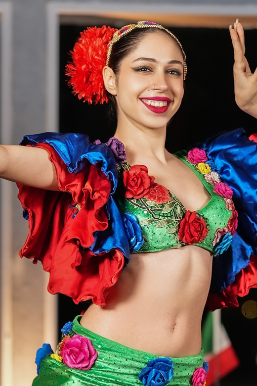 Istanbul: Bosphorus Cruise with Dinner Show - Small details that make the evening easier