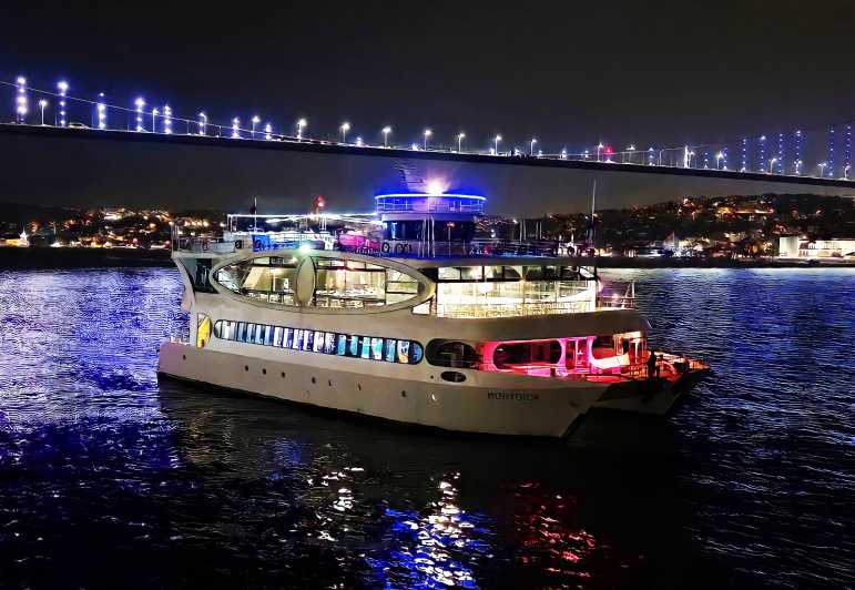 Istanbul: Bosphorus Cruise with Dinner Show - What you see between Dolmabahce and Maiden’s Tower