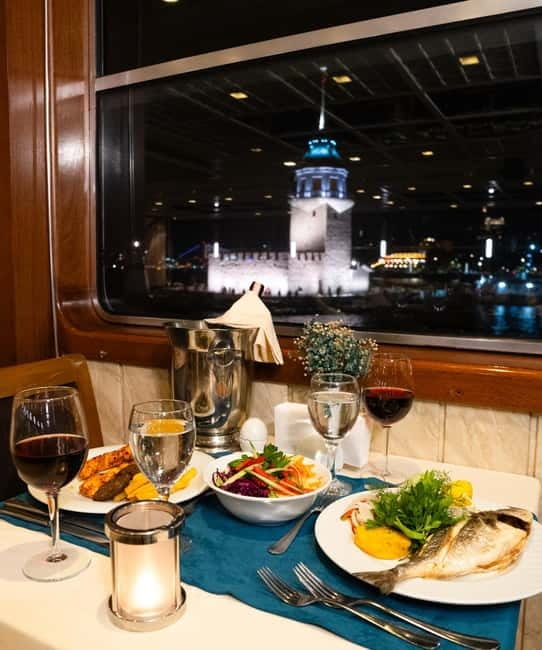 Istanbul: Bosphorus Dinner Cruise & Turkish Night Show - Sailing past Istanbul’s illuminated landmarks