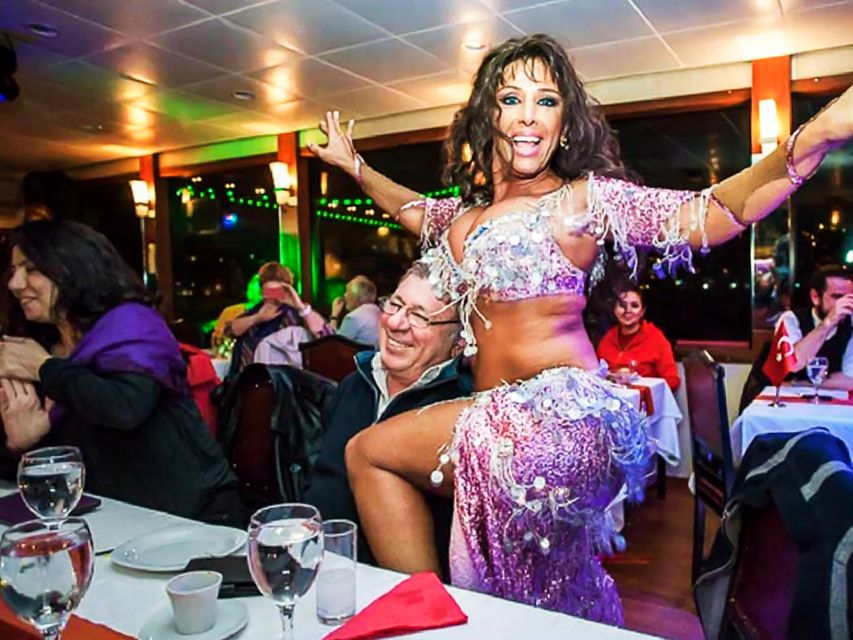 Istanbul: Bosphorus Dinner Cruise w/ Drinks & Entertainment - Maiden’s Tower and the return toward the city