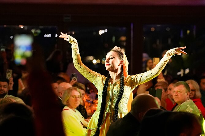 Istanbul: Bosphorus Dinner Cruise with Turkish Night Show - The Bosphorus route, from palace shores to Asian Istanbul