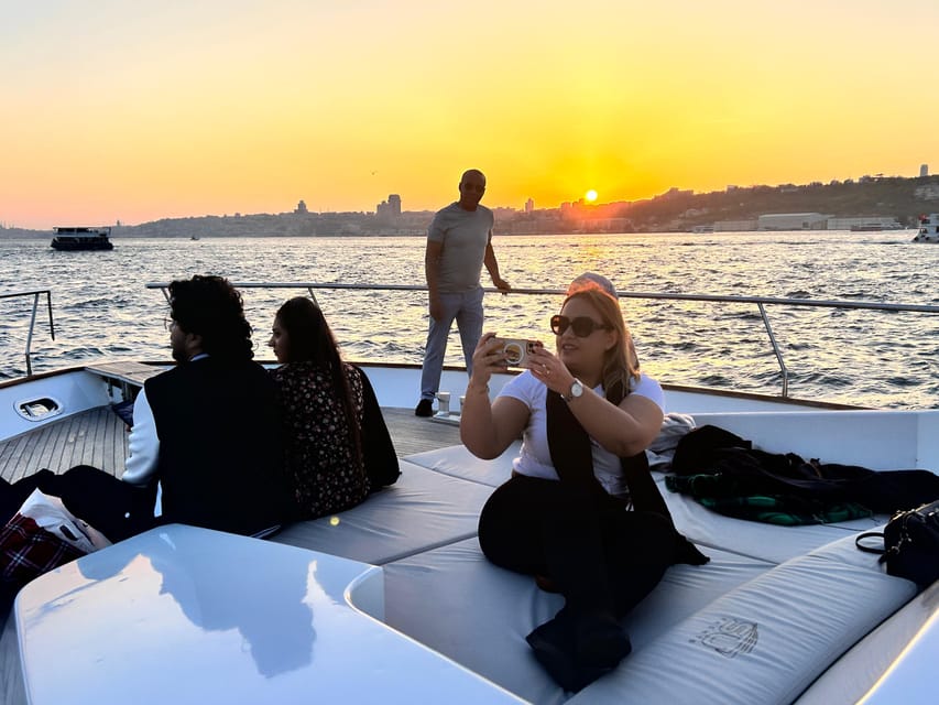 Istanbul: Bosphorus Sunset Cruise on a Luxury Yacht - Arnavutkoy, Bebek, and the northern turn