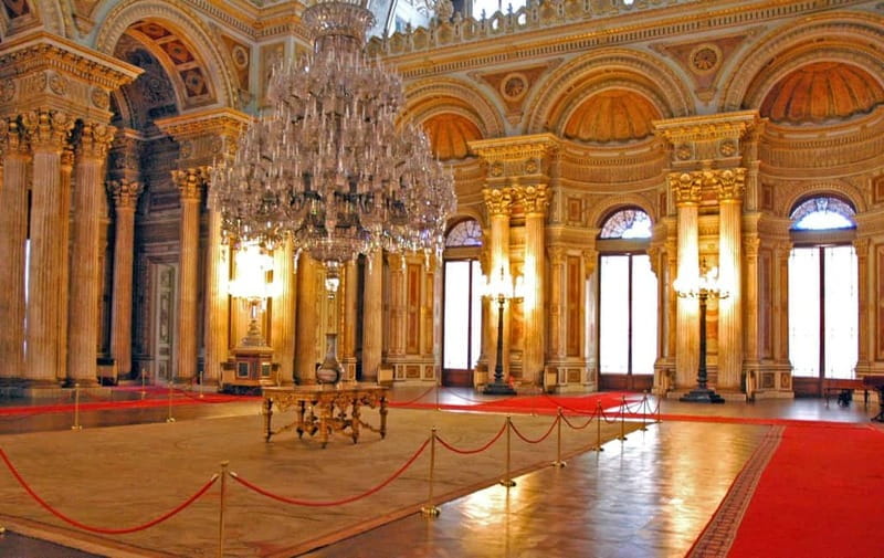 Istanbul: Full-Day Tour with Dolmabahce & Bosphorus Cruise - Hilltop views and the cable car ride