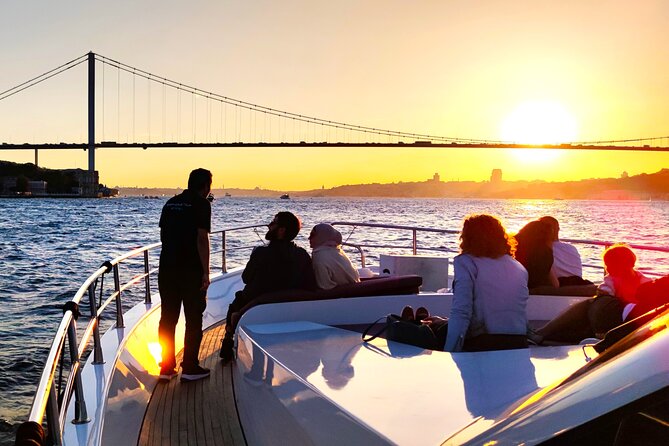 Istanbul Sunset Cruise on the Bosphorus - What makes this Bosphorus cruise worth your time