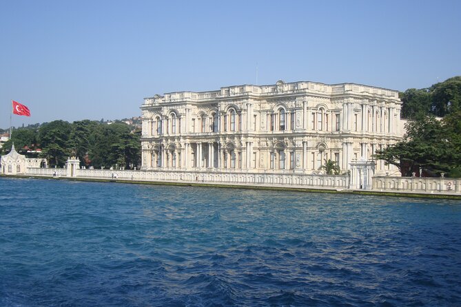 Istanbul Two Continents Tour By Bus And Bosphorus Cruise - The two-hour Bosphorus cruise
