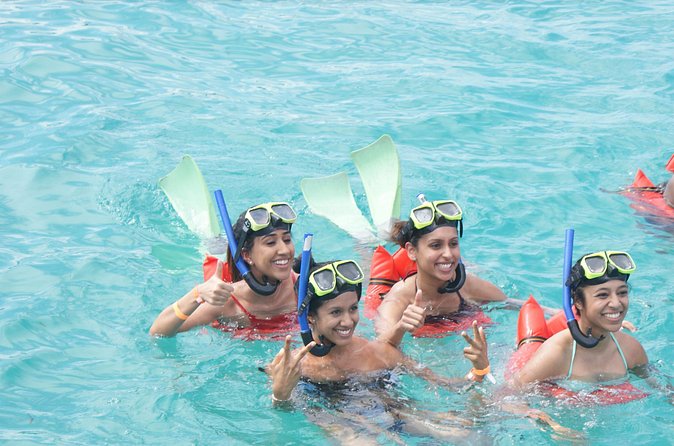 Jamaica Dunn's River Falls Party Cruise with Snorkeling - Climbing Dunn’s River Falls