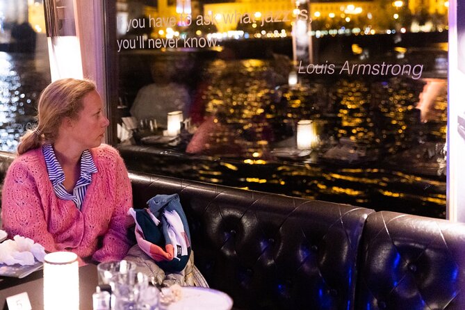 Jazz Boat: Popular LIVE JAZZ dinner cruise - Is $59.26 a fair price?