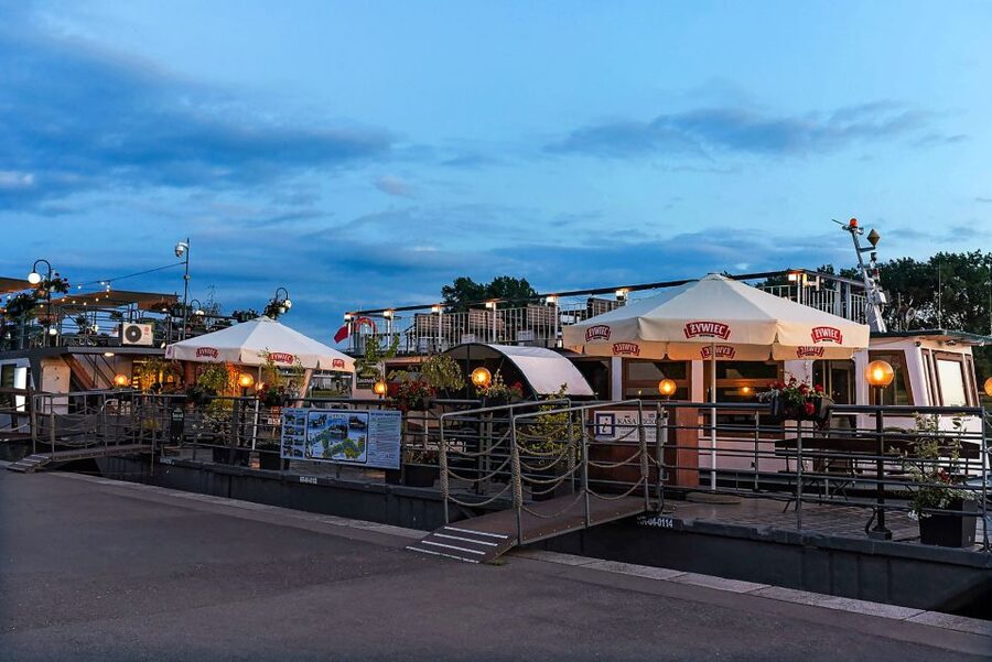 Krakow: Sightseeing Cruise by Vistula River - Key points to know before boarding