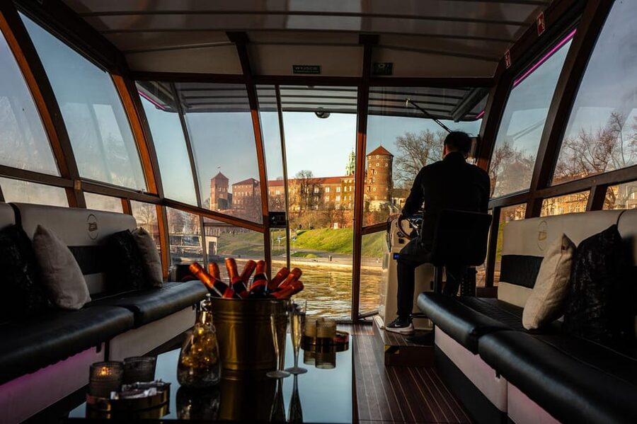 Krakow: Sightseeing Cruise on Vistula River with Audio Guide - Ghetto Heroes Square and the Jewish Ghetto
