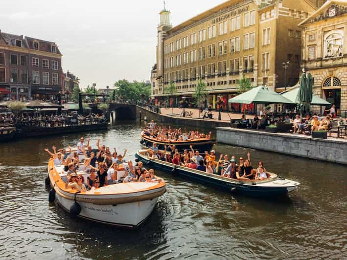 Leiden: Guided City Canal Cruise - Key points to know before boarding