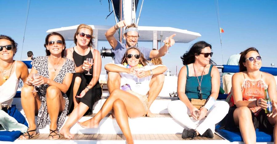 Lisbon: Luxury Private Sailing Boat Cruise on River Tagus - Key points to know before you sail