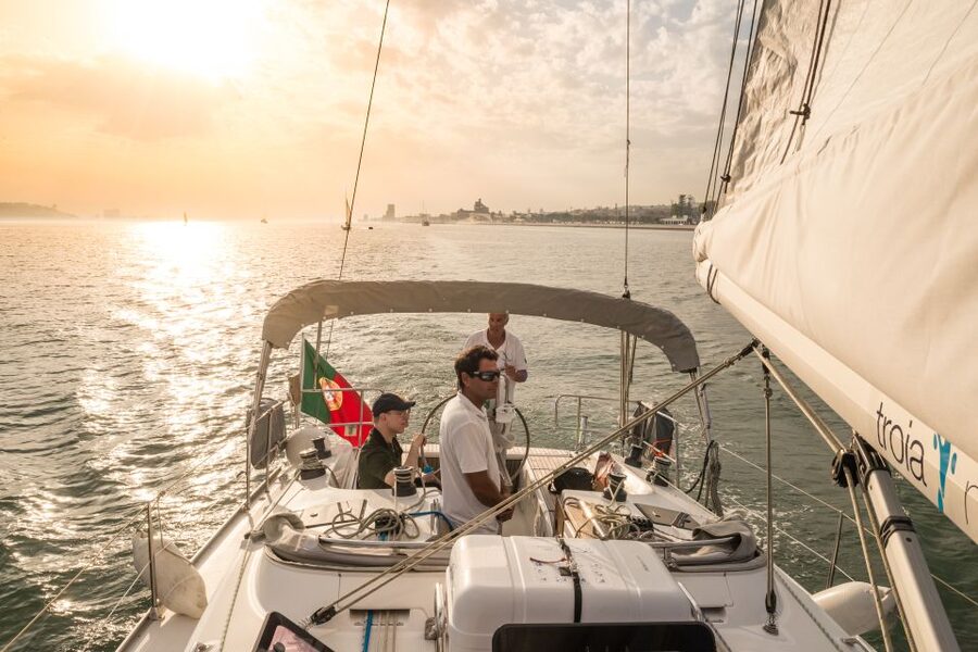 Lisbon: Private Sunset Cruise on the Tagus River with Drink - Praça do Comércio and Lisbon’s central waterfront