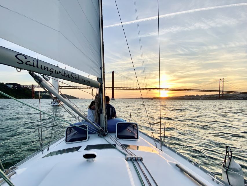 Lisbon: Tagus River Sunset Cruise with Drinks - Cacilhas and Christ the King across the river