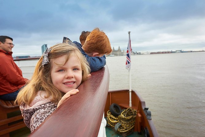 Liverpool: 50-Minute Mersey River Cruise - Choosing the best time and weather