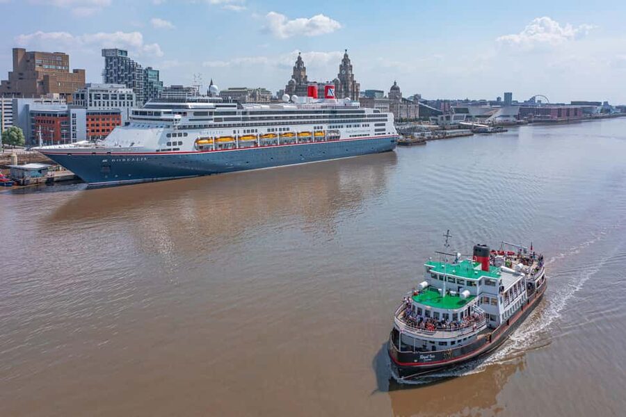 Liverpool: Sightseeing River Cruise on the Mersey River - Across the Mersey toward Wirral
