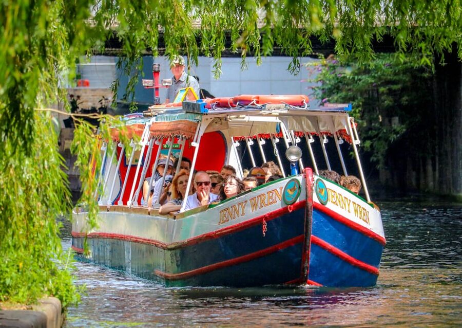 London: Canal Boat Ride on Camden Lock - Why this Camden canal ride feels different