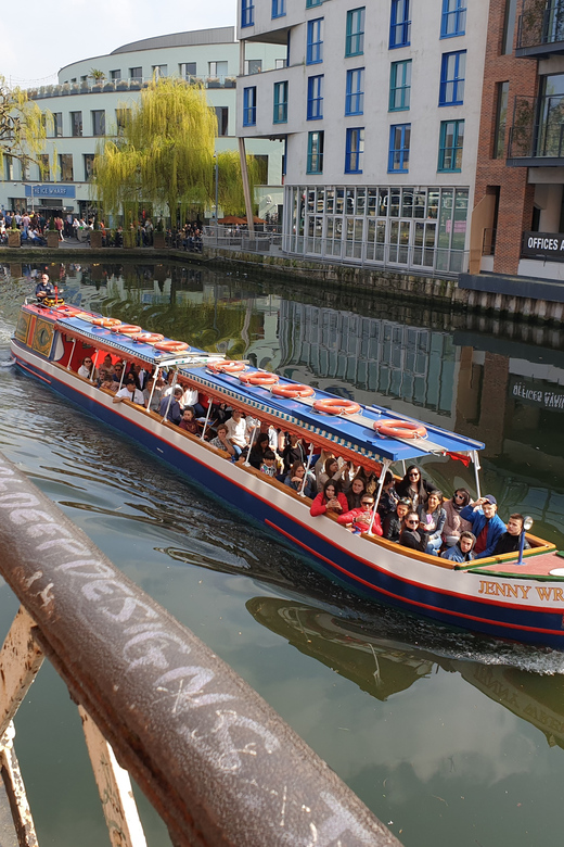 London: Canal Boat Ride on Camden Lock - Commentary from Captain Morgan, Dave, and the crew