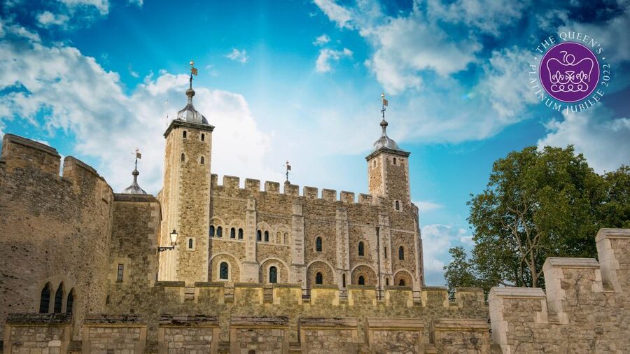 London: Crown Jewels Tour with River Cruise - Transport, timing, and what the price covers