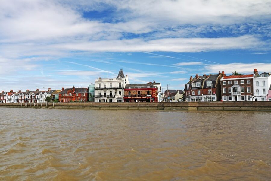 London: Kew to Westminster River Thames Cruise - Five things to know before boarding