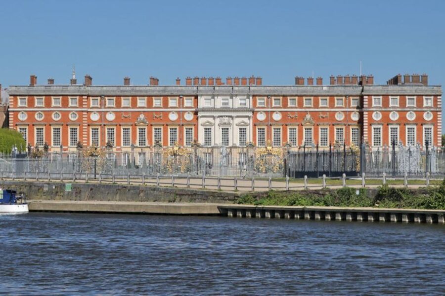 London: Richmond to Hampton Court River Thames Cruise - Starting at Richmond Landing Stage