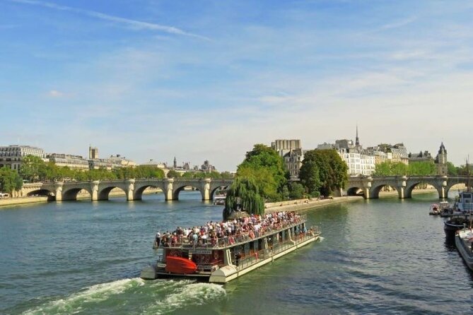 Louvre Museum Ticket & Optional Seine River Cruise - Crowds, Comfort, and Family Practicalities