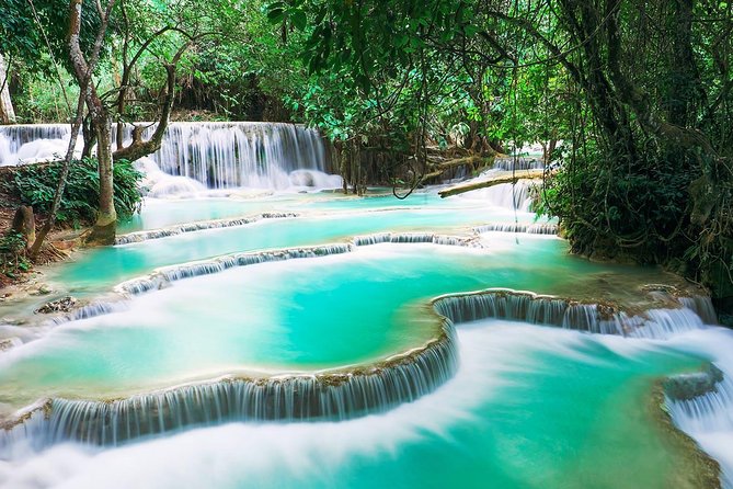 Luang Prabang: Cruise to Pak Ou Caves & Kuang Si Waterfalls - Cruising the Mekong to Pak Ou Caves