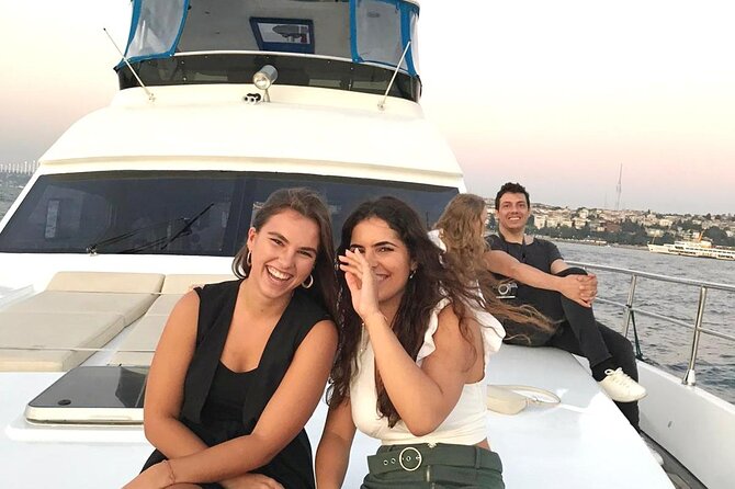 Luxury Sunset Yacht Cruise on the Bosphorus – Refresh & Relax - Beylerbeyi Palace and the Asian shore