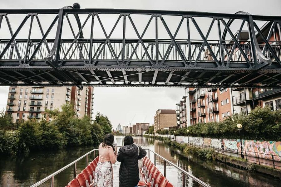 Manchester: Canal & River Cruise - MediaCity and the modern Salford Quays