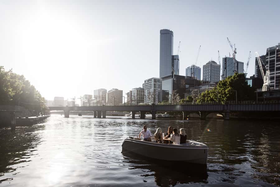 Melbourne: Electric Picnic Boat Rental on the Yarra River - What you see along the Yarra