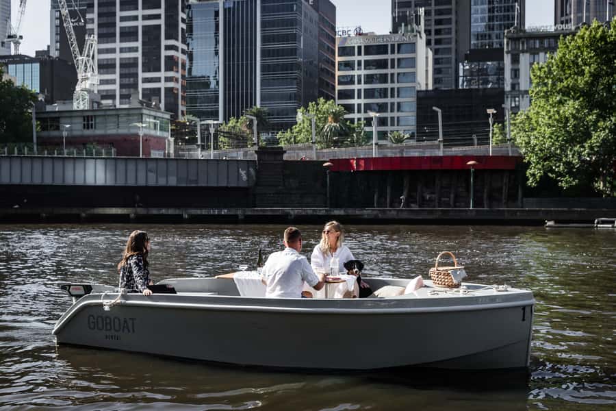 Melbourne: Electric Picnic Boat Rental on the Yarra River - Comfort, shade, and weather