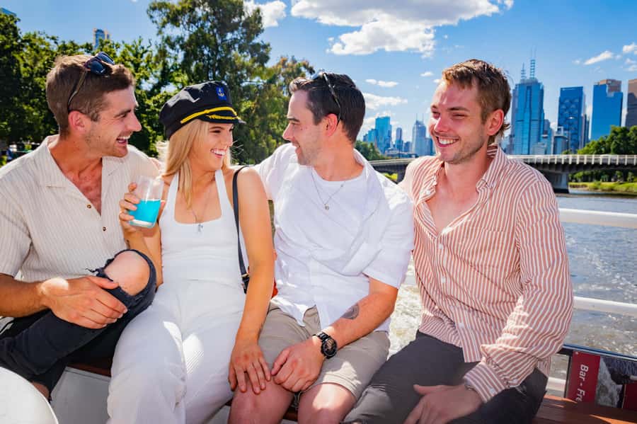Melbourne: Yarra River Sightseeing Cruise - What you see during the one-hour route