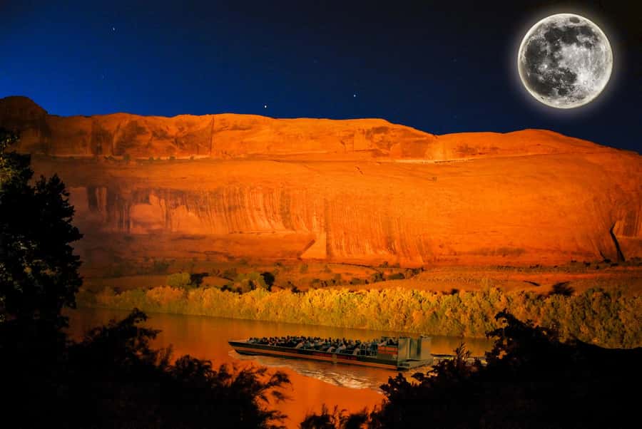 Moab: Colorado River Dinner Cruise with Music and Light Show - Key points to know before you book