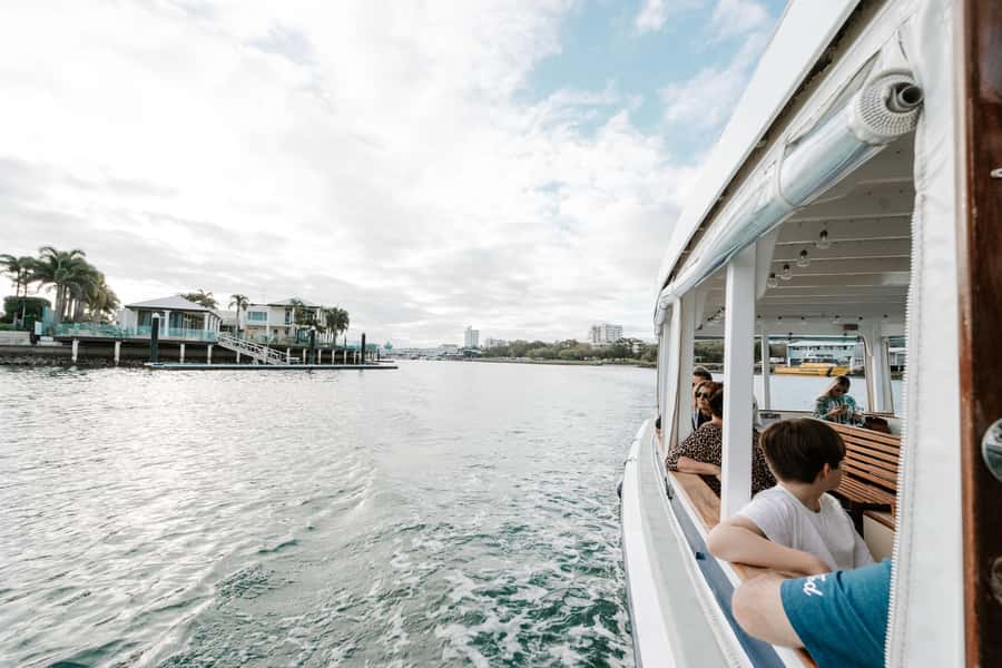 Mooloolaba: Canal Cruise with Commentary - Mooloolah Island and Mooloolaba’s grand waterfront homes