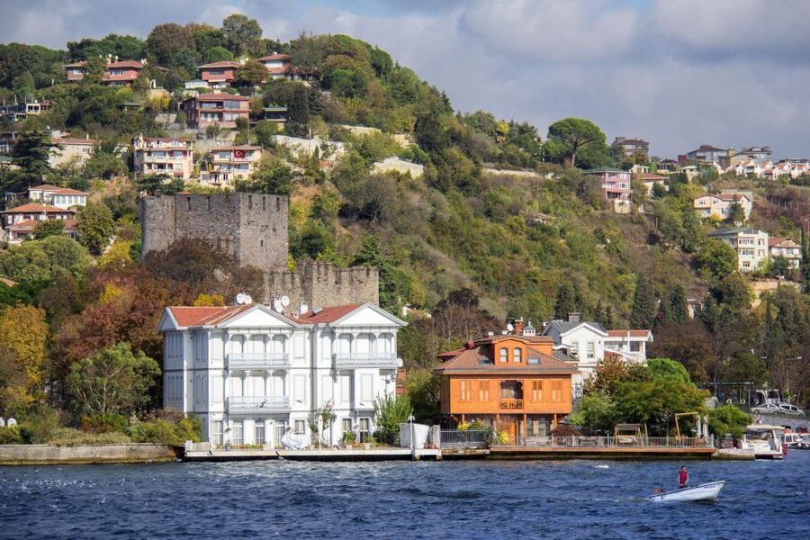 Morning Bosphorus Cruise and Spice Bazaar - Rumeli Hisari and the story of the fortress