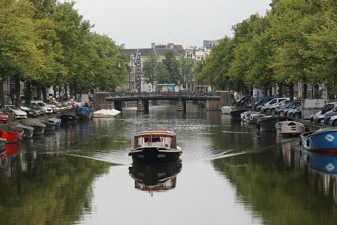 Morning Canal Cruise Amsterdam in Small-Group - Why This Small Morning Cruise Feels Different