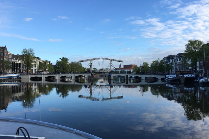 Morning Canal Cruise Amsterdam in Small-Group - Coffee, Cake, and a Warm Start to the Day