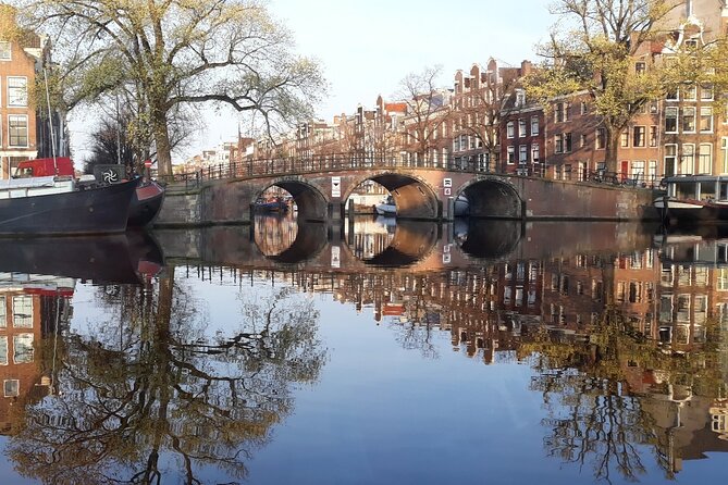 Morning Canal Cruise Amsterdam in Small-Group - Who Will Enjoy This Most